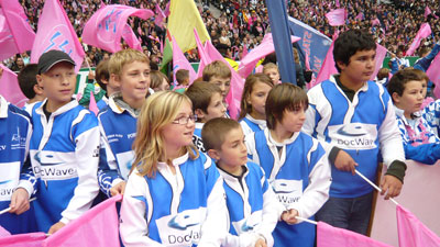 Ecole de Rugby d'Achères dans les tribunes Ecole de Rugby d'Achères dans les tribunes